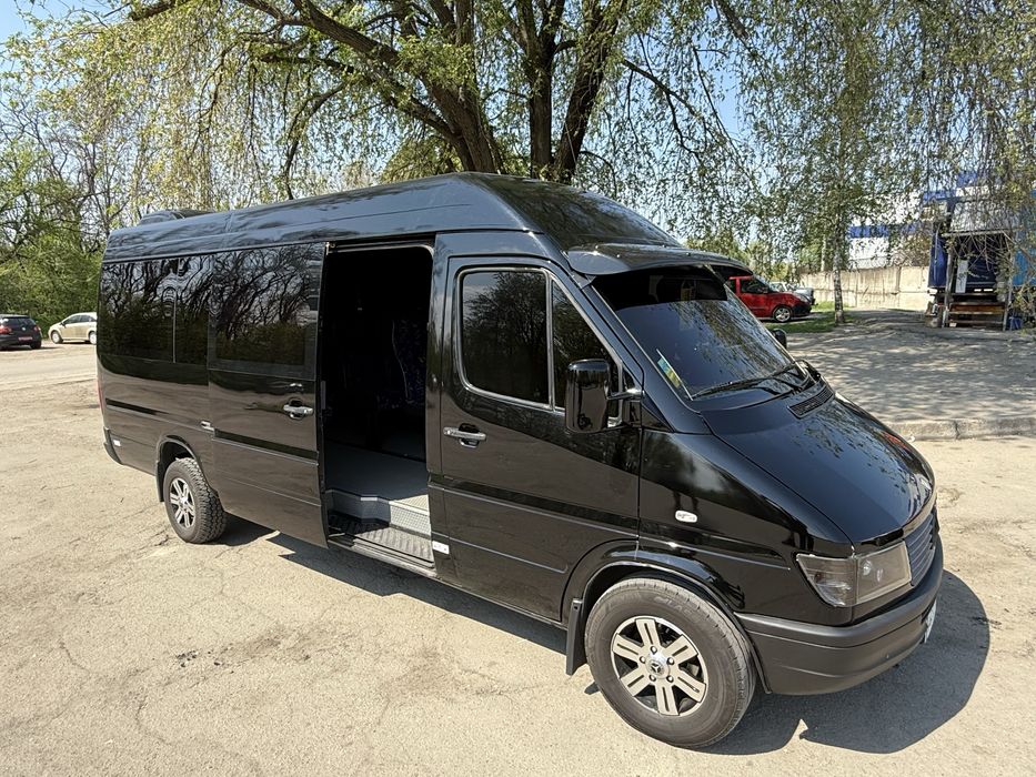 Доставка сотрудников . Автобус 18 мест. Микроавтобус