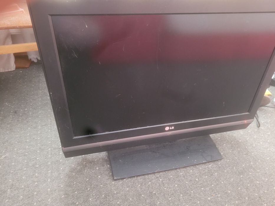 Uszkodzony TV LG