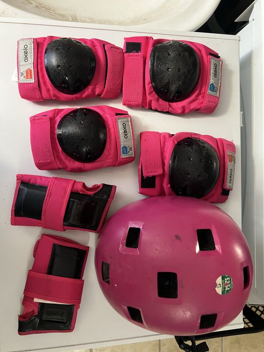 Capacete criança + kit proteçao
