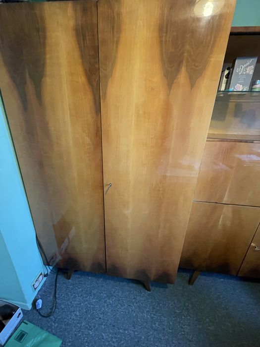 Meble z PRL w dobrym stanie