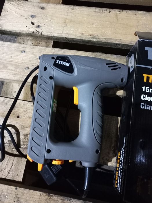 Gwoździarka Titan 25mm nie Bosch Makita Dewalt