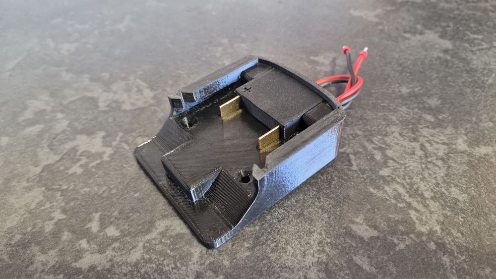 Adapter na akumulatory Hikoki Hitachi