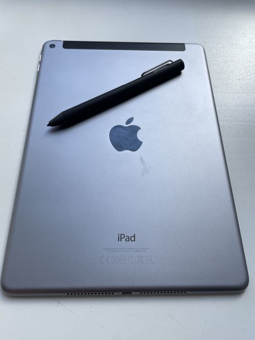 Ipad air 2 64gb Cellular + стилус