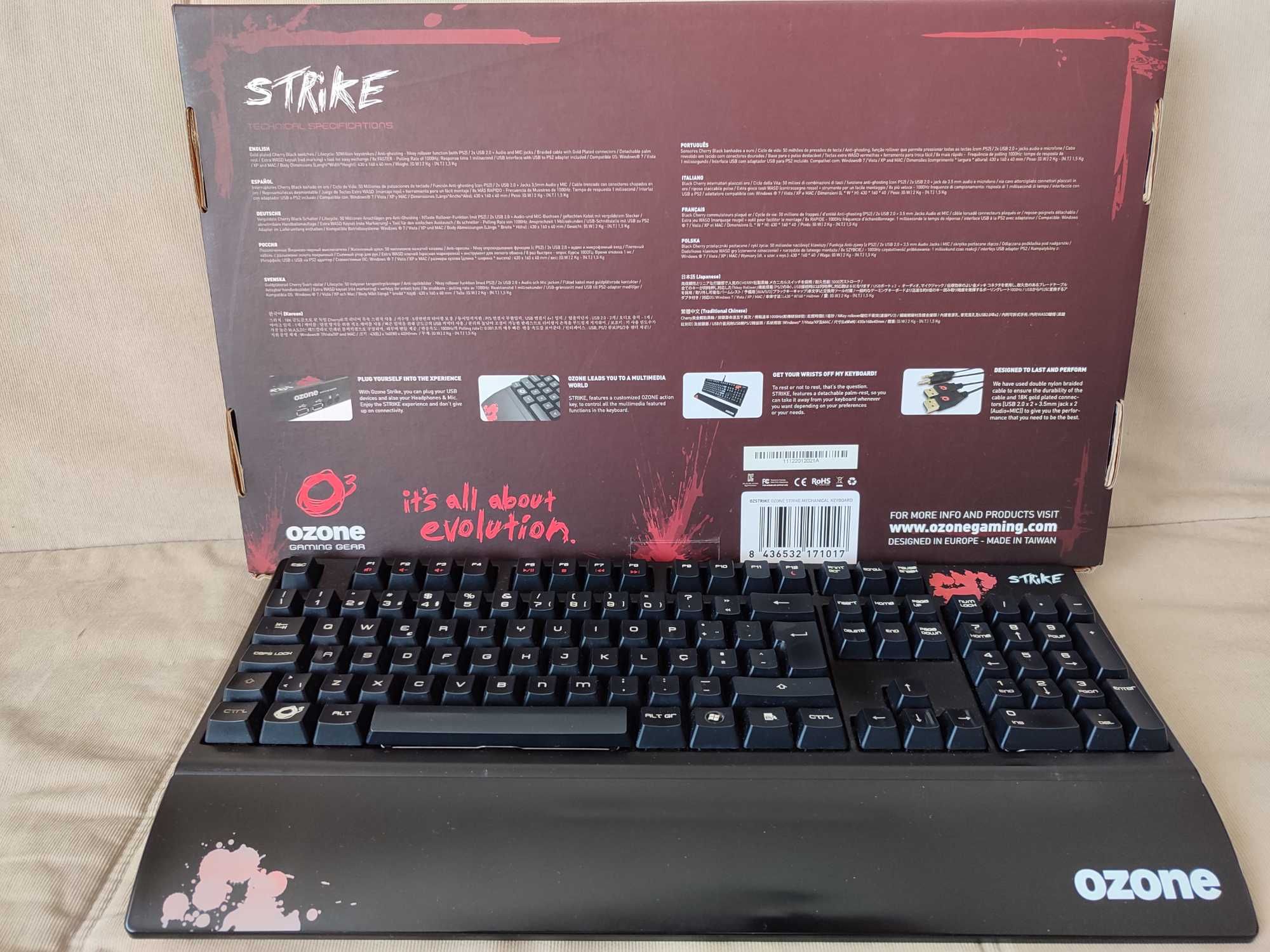 OZONE STRIKE - Teclado Mecânico Gaming