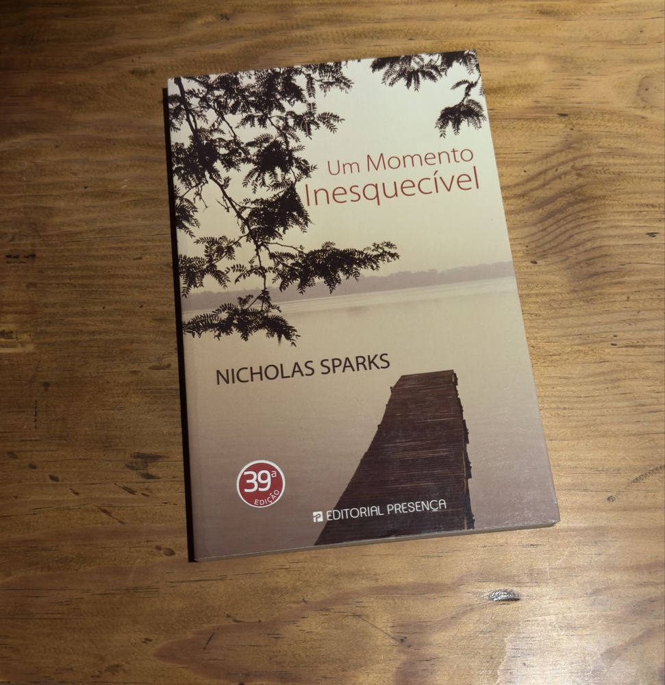 Livro “Um Momento Inesquecível” Nicholas Sparks