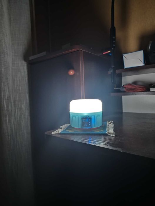 Туристичний кемпінговий ліхтар світлодіодний на сонячній батареї