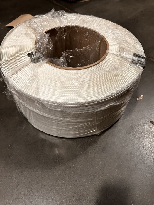 Стрічка поліпропіленова стрічка пакувальна стрепінг лента