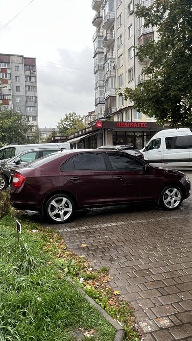 Шкода рапід 2013 1.6 бензин