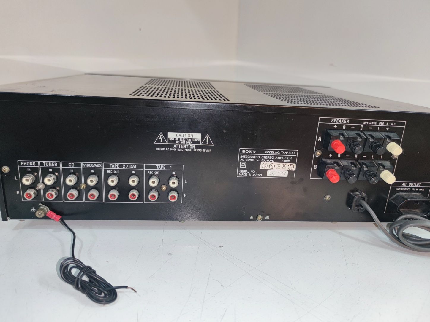 Amplificador estéreo Sony TA-F300