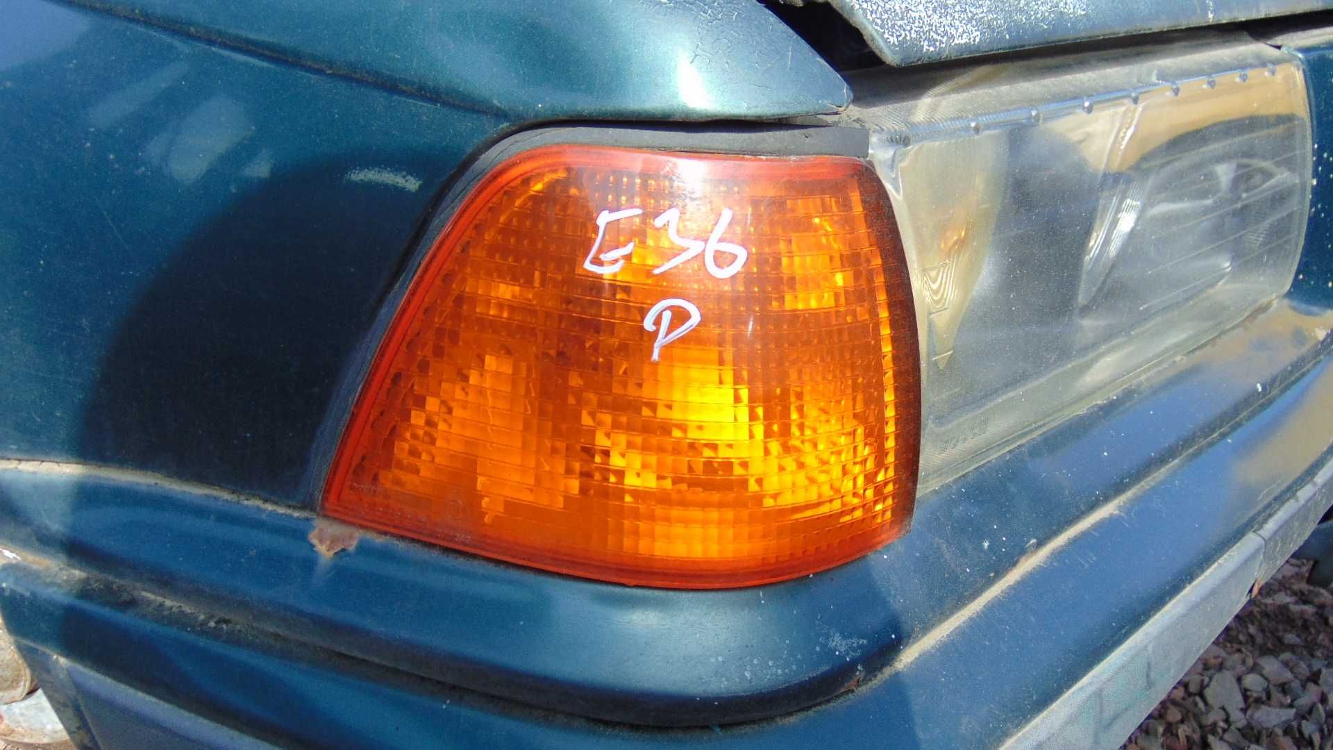 Mar4 Kierunkowskaz prawy przedni BMW e36 e-36 pomarańczowy wysyłka