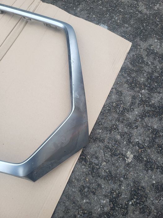 Накладка решітки Audi Q7 4M