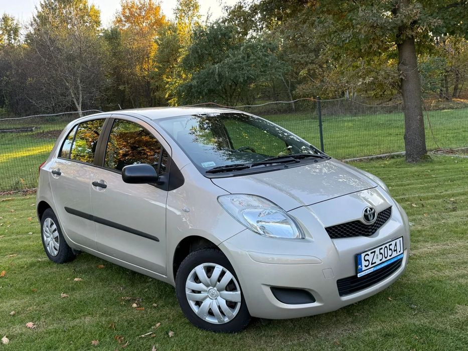 Toyota Yaris Lifting 1.0 + LPG, Klimatyzacja, Zadbany, Salon Polska