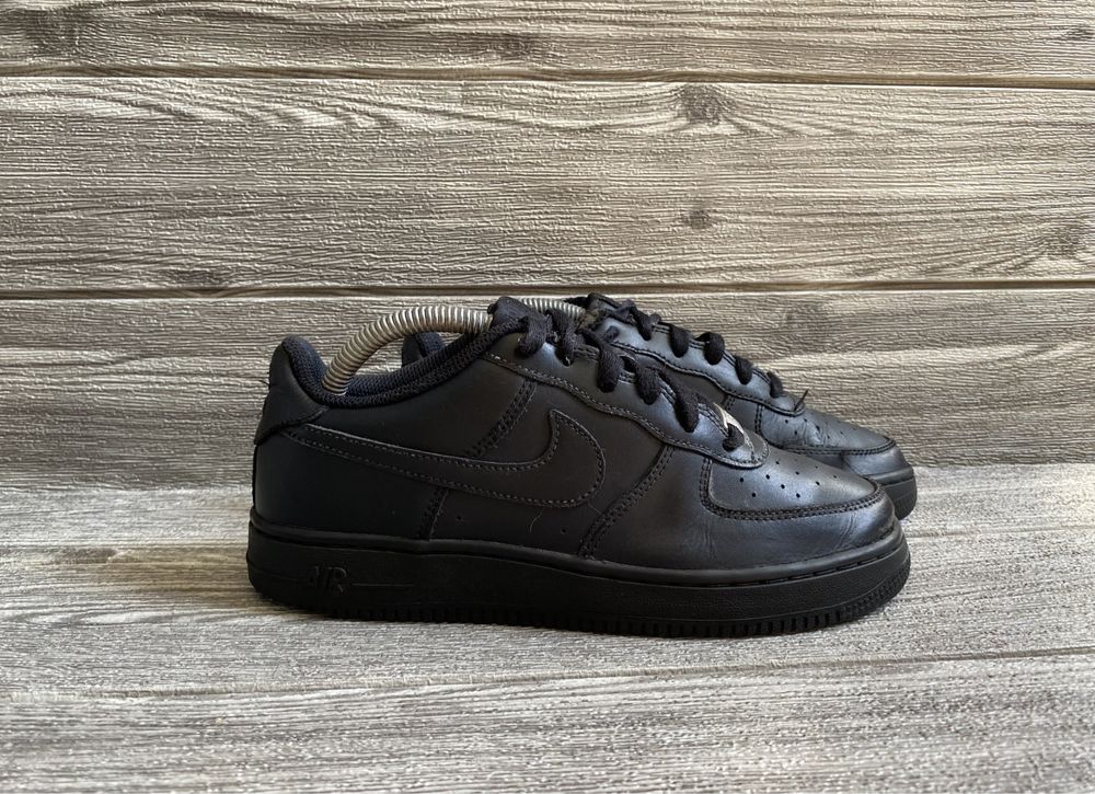 Nike Air Force one low, triple black, rozmiar 38, stan bardzo dobry