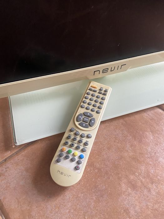 Televisor “nevir”