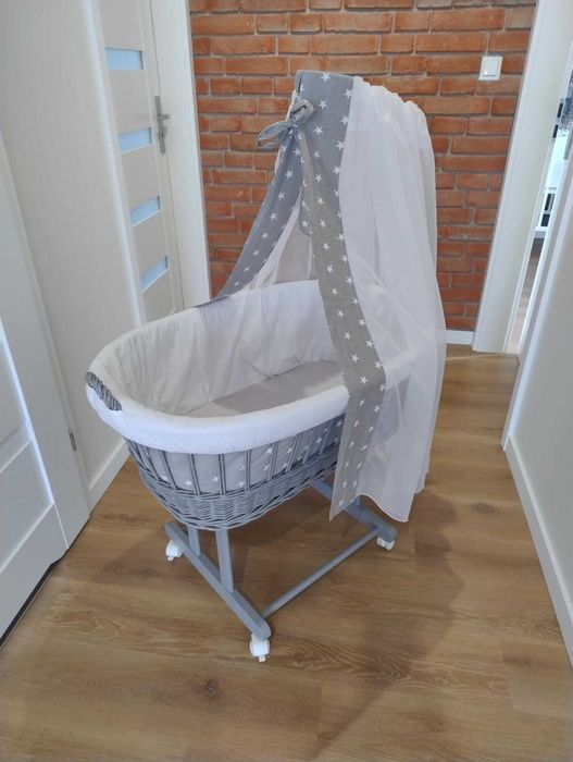 Kosz Mojżesza/łóżeczko w bardzo dobrym stanie