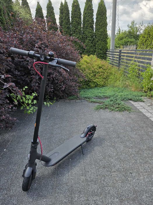 Hulajnoga elektryczna XIAOMI Mi Pro 2 używana.