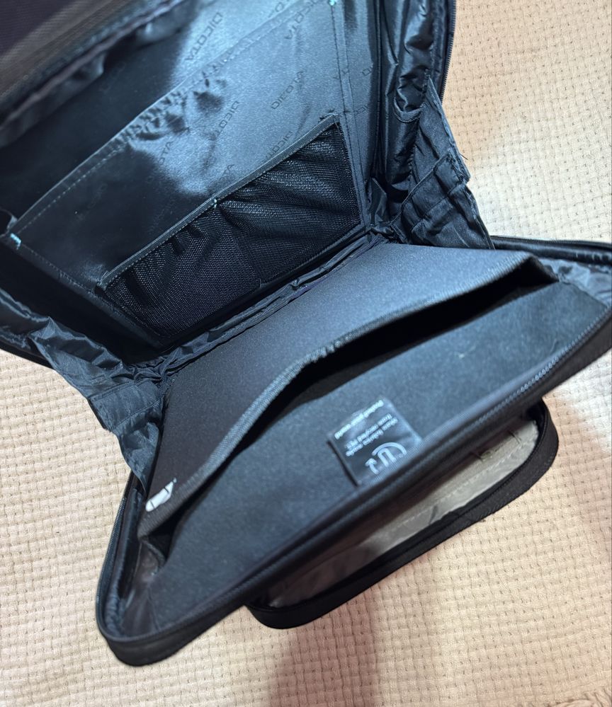 Рюкзак для ноутбука Dicota PRO 15-17.3"