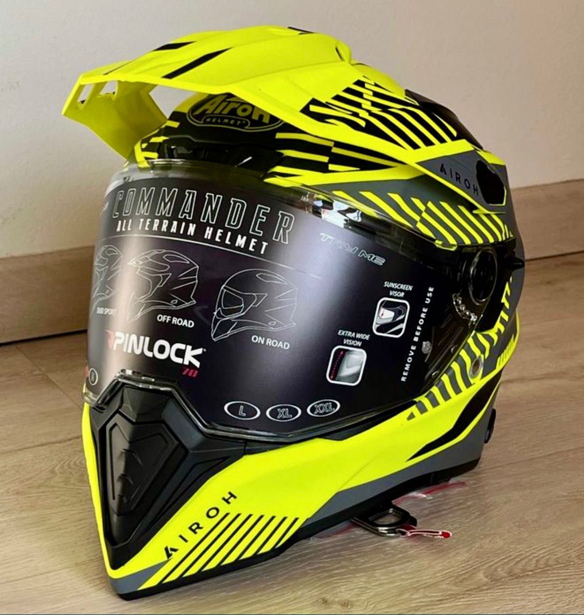 Capacete Airoh Commander Matt.Carbon/Kev.NOVO (50% DESCONTO) Tam S