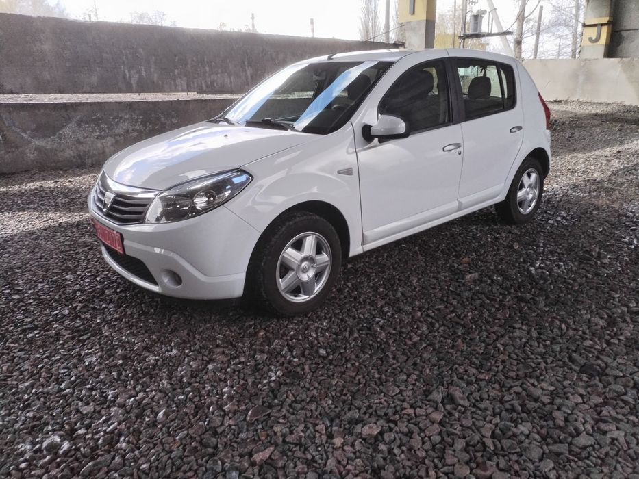 Dacia Sandero 1.6mpi 2008р