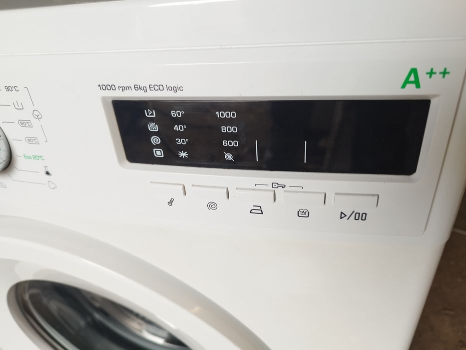Máquina de lavar roupa