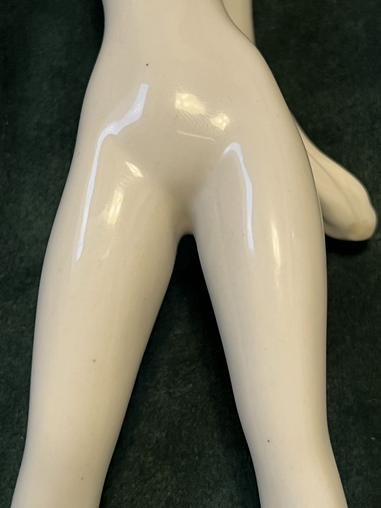 Figurka Drasche vintage akt naga kobieta z ręcznikem sygnowana porcela