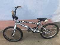 Bicicleta BMX (Pintura Zebra)