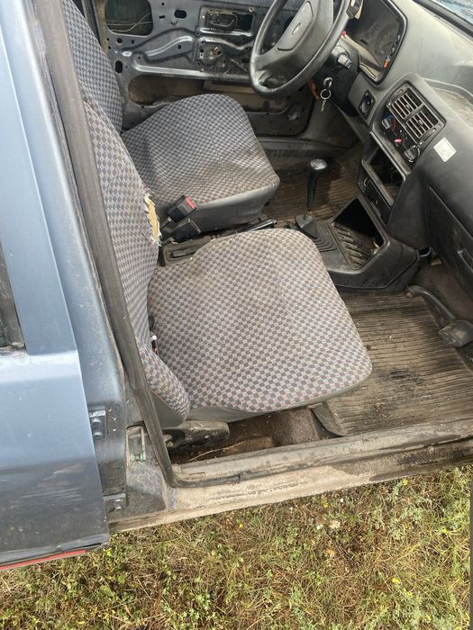 Форд Ескорд