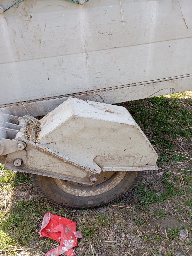 Продам небольшой причеп