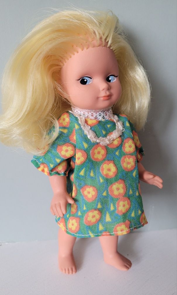 Lalka AHG z DDR 19 cm  stara z  PRL gumowa vintage