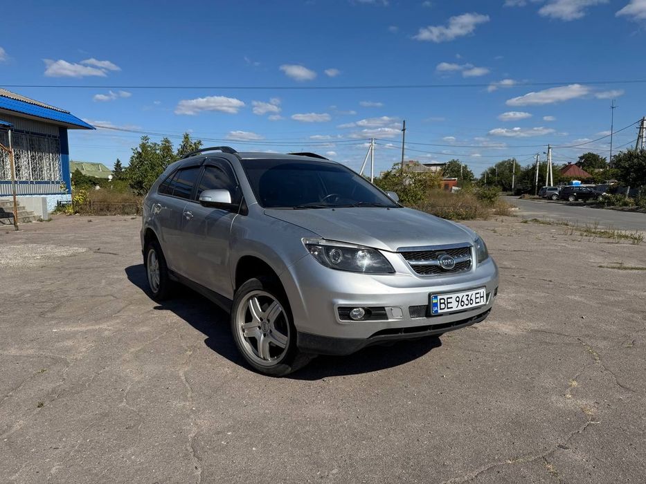BYD S6 2013 року • Газ/бензин • Повністю обслужений