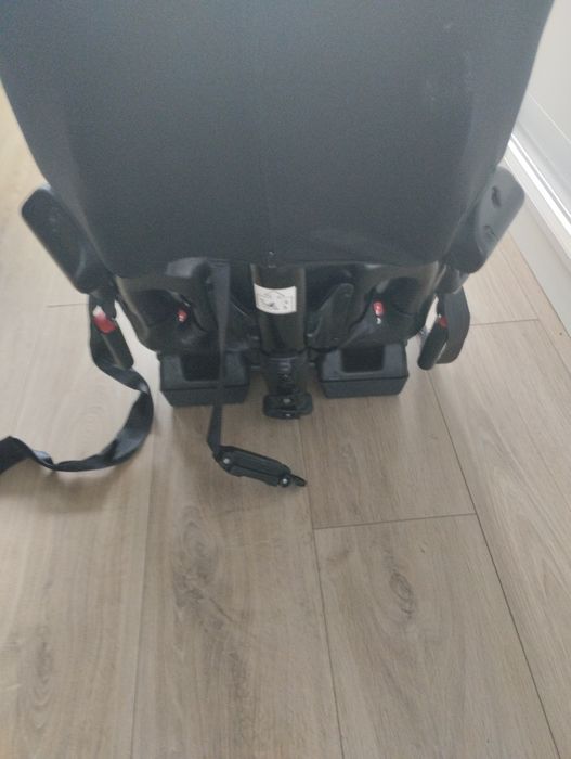 Fotelik samochodowy 9-25 kg z ISOFIX
