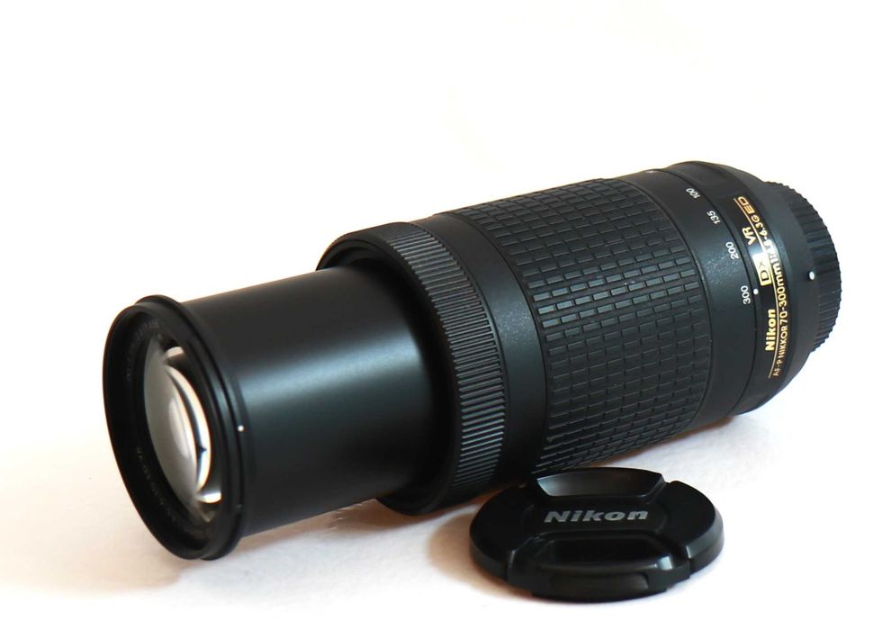 Lente Nikon AF-P 70-300mm VR objetiva em excelentes condições