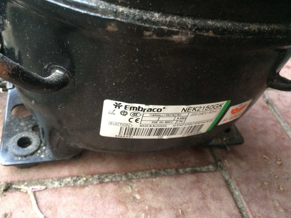 Продам Компрессор EMBRACO ASPERA NEK 2150 GK R404