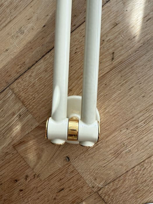 Toalheiros e acessórios de casa de banho novos