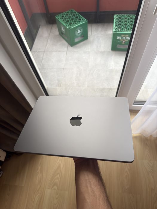 MacBook Air 13 M3 jak nowy