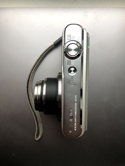Цифровий Фотоапарат Casio Exilim EX-H5