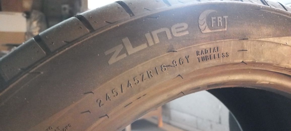 245/45R18 Nokian zLine 96y RFT