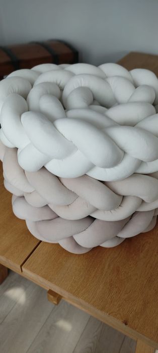 360 cm warkocz ochraniacz do łóżeczka welur jasny ciepły beż