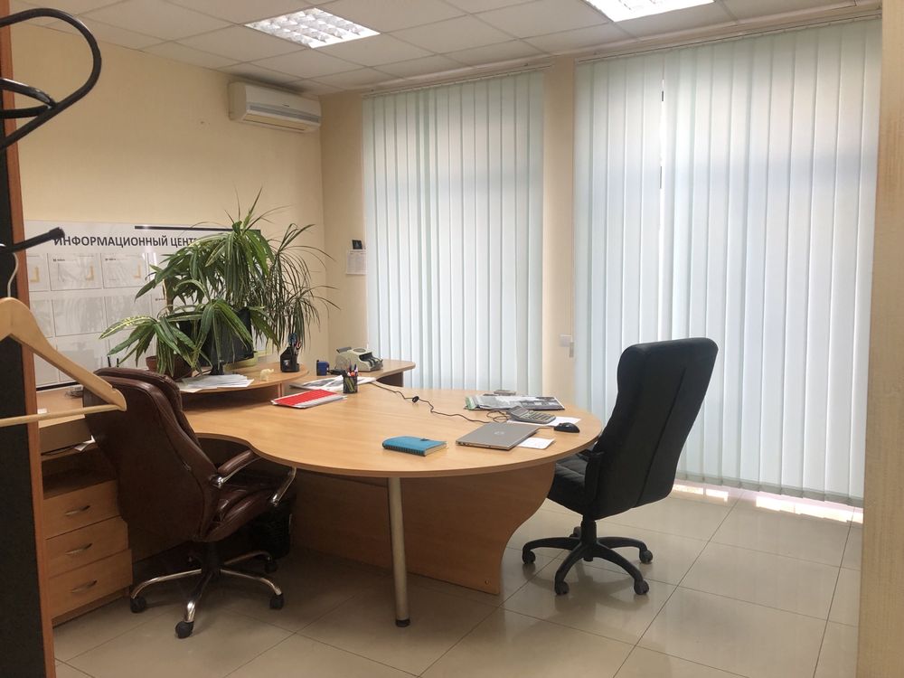 Продам офисну будівлю. Клубний будинок. Нагорка. Севастопольский парк