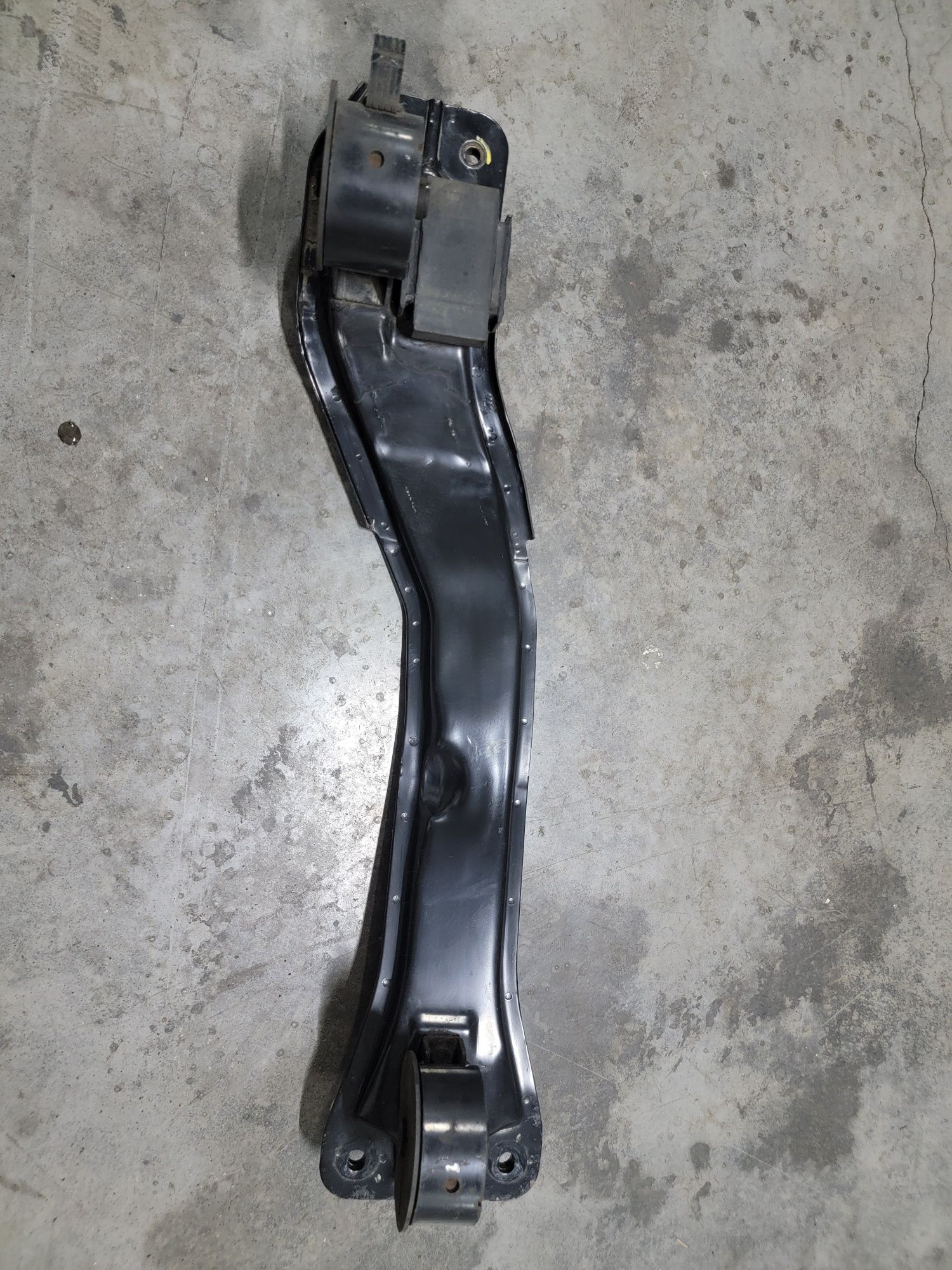 Додаткова балка передньої підвіски Suzuki SX4 2006-2012 1.6 dizeli