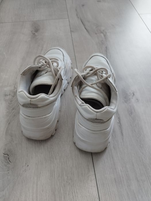 Sprzedam adidasy dziewczęce Deichmann