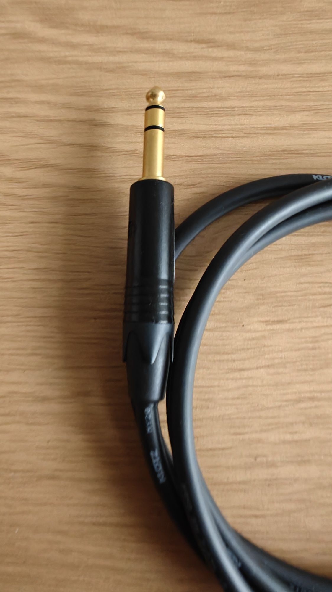 Przewód/kabel  słuchawkowy Focal o długości 1, 2 m + przedłużacz 1,5 m
