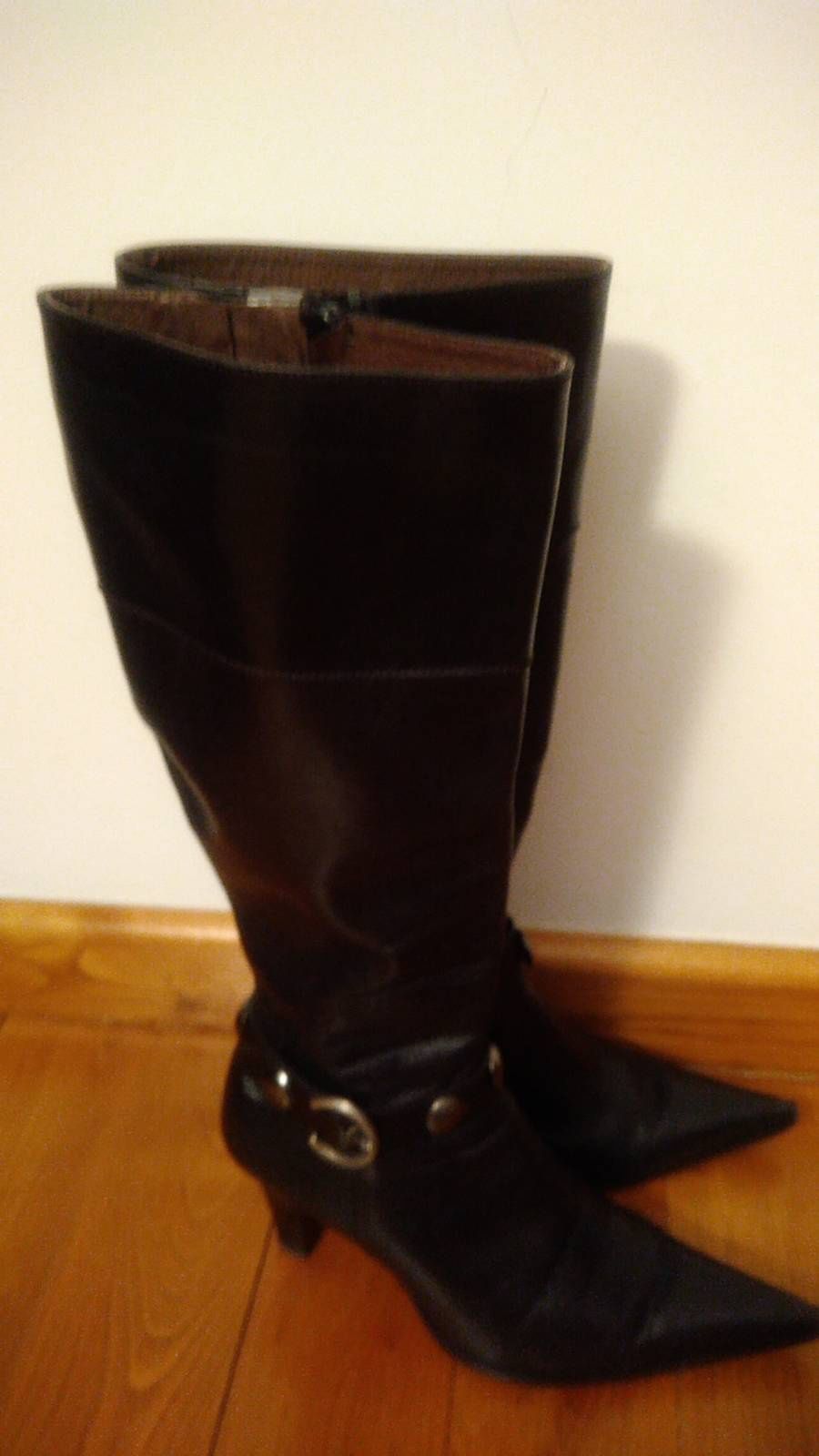 Botas em pele / High heel leather boots