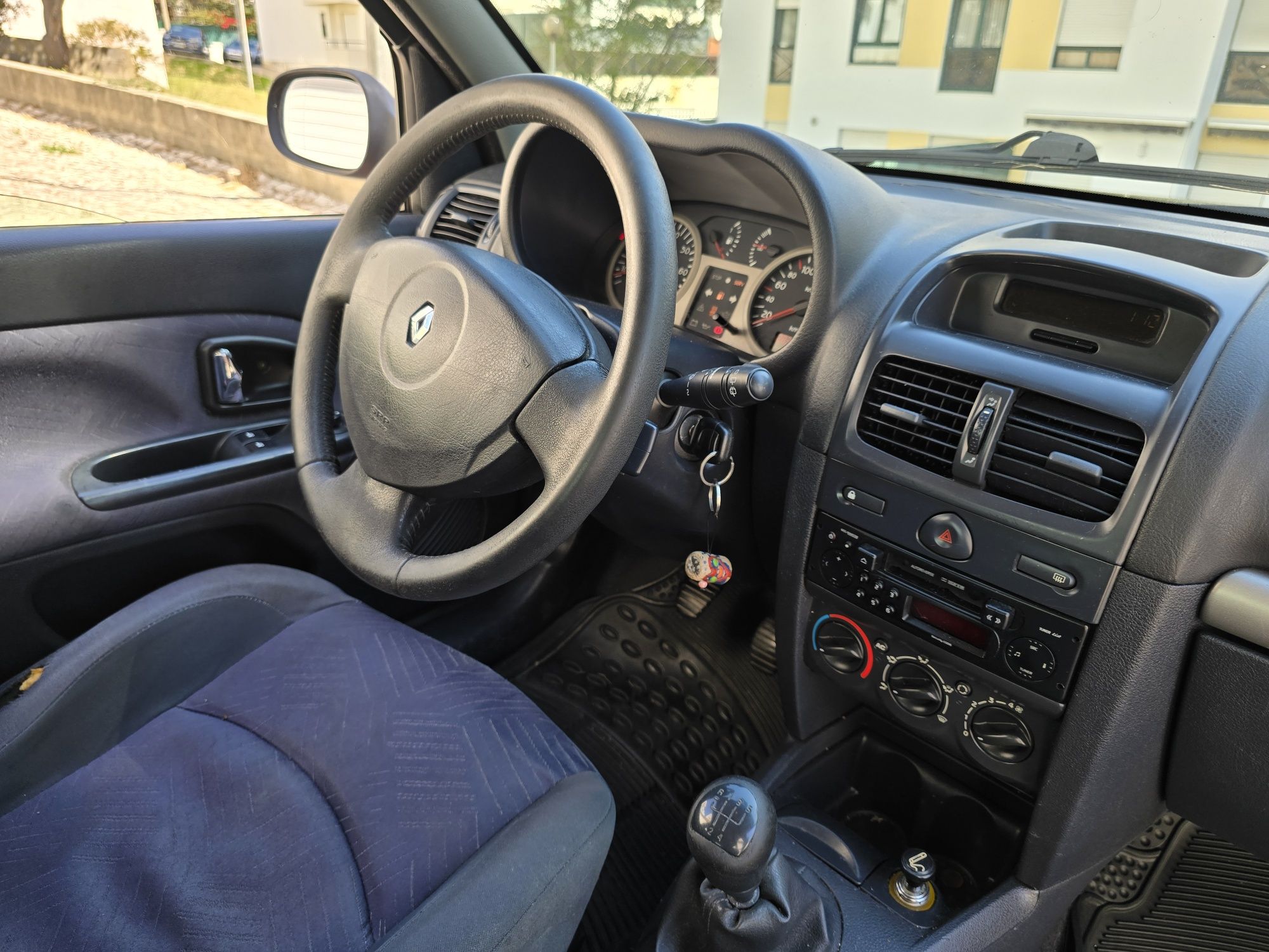 Renault Clio 1.2 16v Gasolina 2001