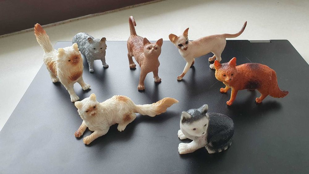 Várias figuras de animais: coleções Schleich, Safari e não só