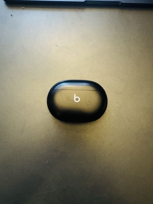 Beats Studio Buds Słuchawki