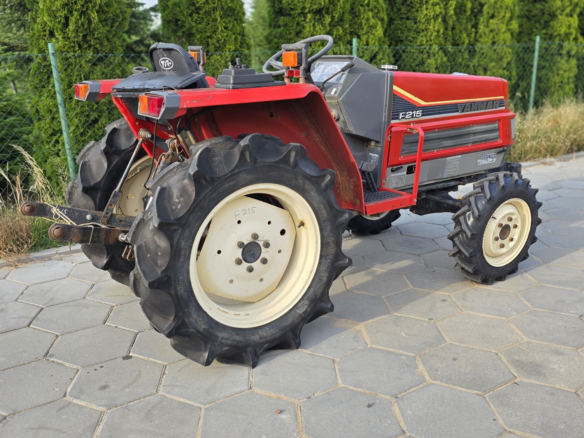 Mini traktorek YANMAR F215 (nie kubota gl iseki af 222 fx )