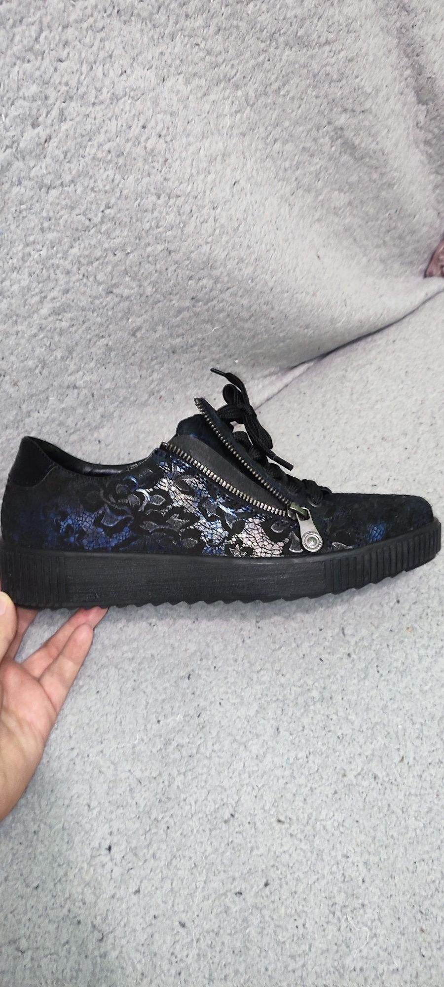 Женские фирменные кроссовки Rieker 40-41 р.
