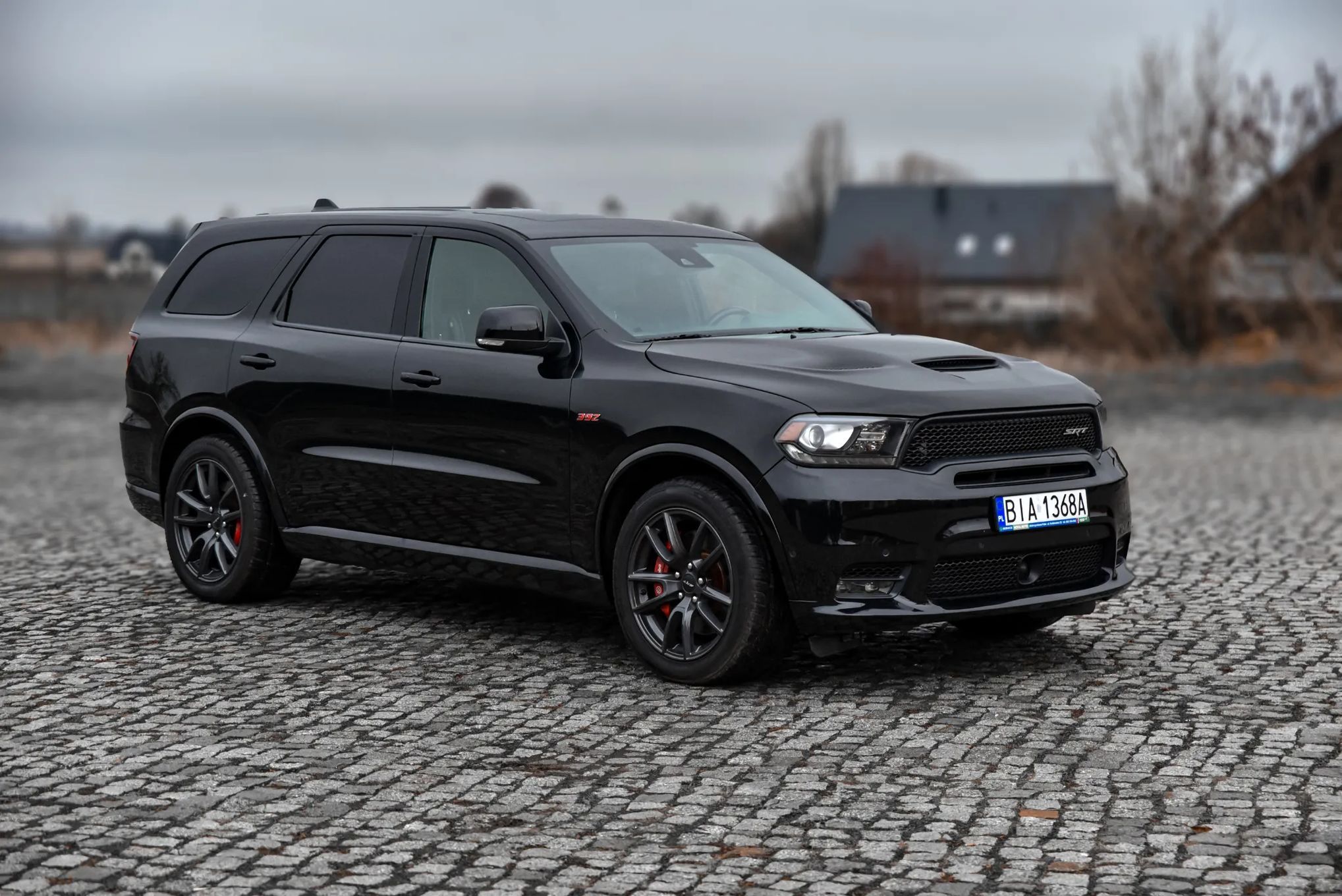 Dodge Durango Dodge Durango SRT 6.4 HEMI • 482 KM • 0–100 w 4,5 s Stan bdb Zamiana