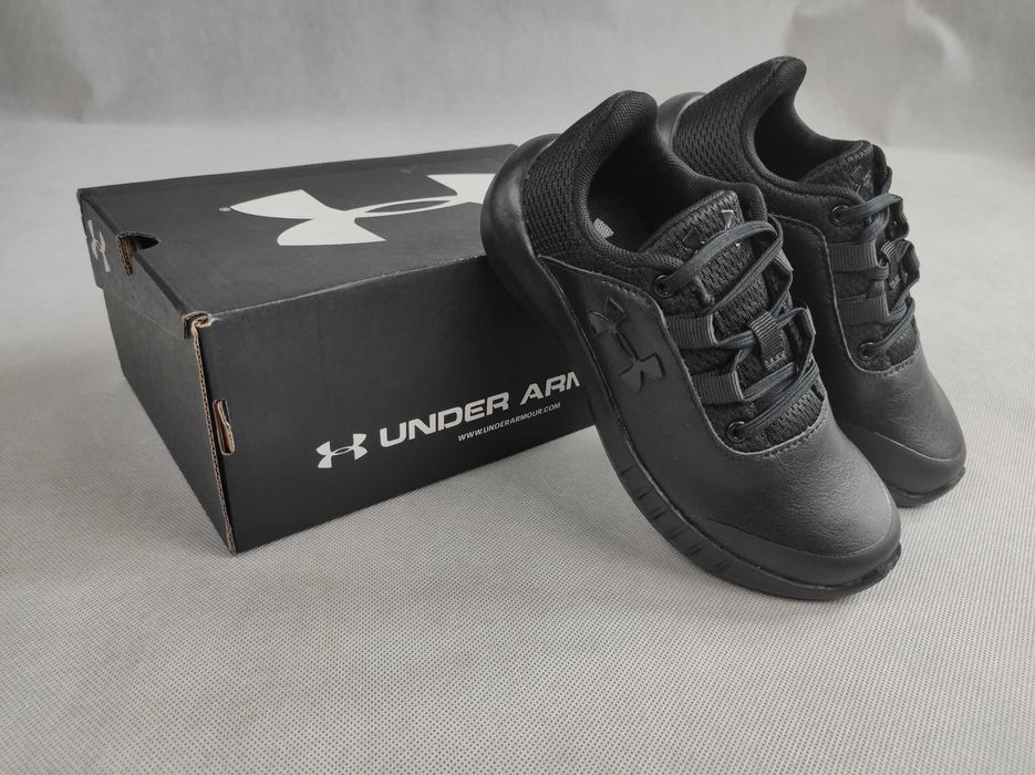 Buty Under Armour czarne r. 29,5